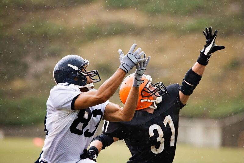 CoachUp Nation Football Tips (Defensive Back) How To Defend The Deep